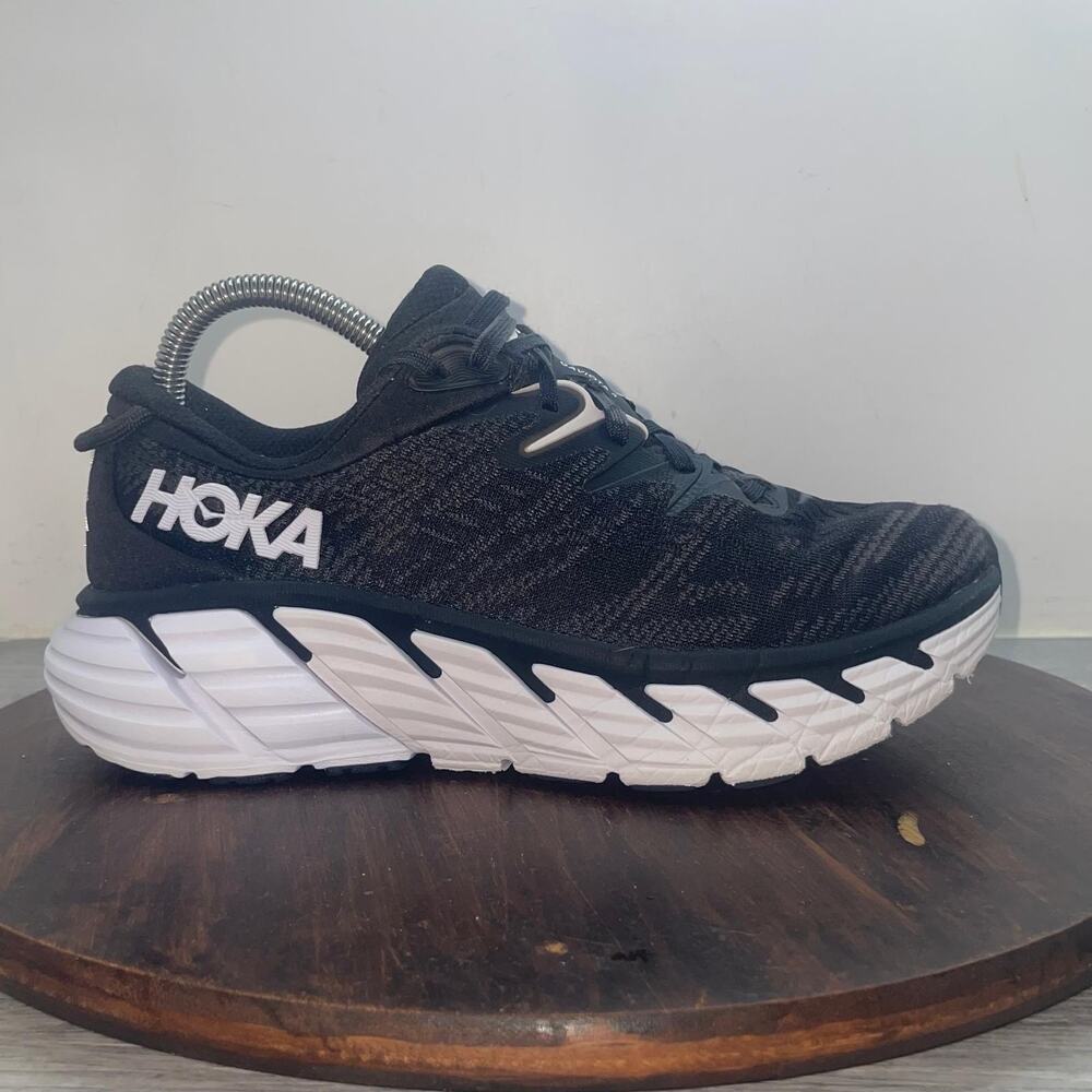 Hoka One One Womens Gaviota 4 1123199 BWHT Black Running Shoes Sneakers Size 7 B